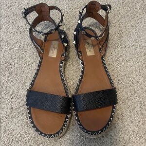Valentino Garavani Rockstud‎ espadrille sandals in Black